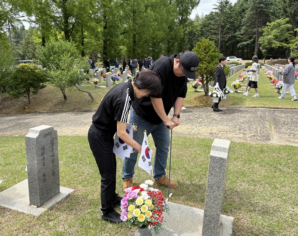 한국수자원공사 노사, 호국보훈의 달 맞아 ‘가족과 함께하는 사회공헌활동’ 펼쳐 이미지[3]